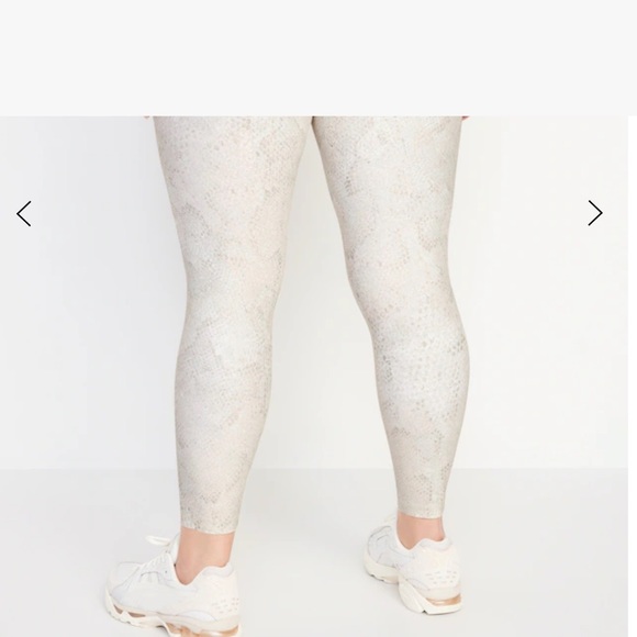 - NWT OLD NAVY High-Waisted PowerSoft 7/8 Leggings  Color:  Rattlesnake Pr… - Picture 8 of 10